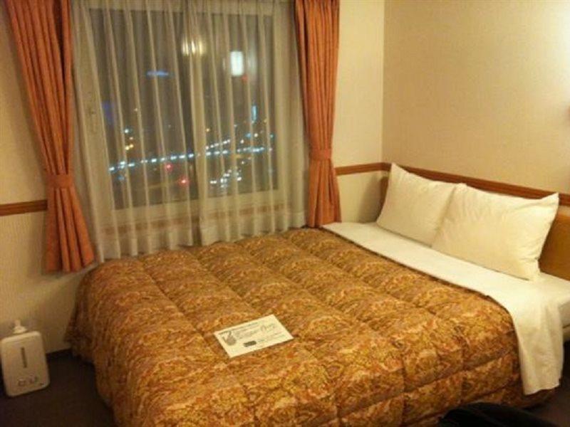 Toyoko Inn Kumamoto Ekimae Buitenkant foto